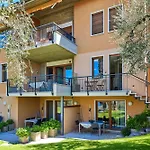 Apartamento Callalillyjardin *
