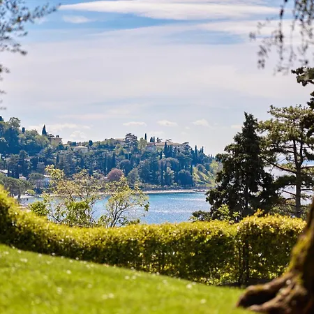 Callalillyjardin 아파트