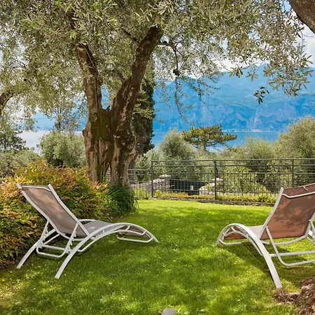 Apartment Callalillyjardin *