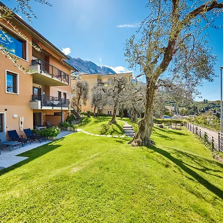 Callalillyjardin Apartment