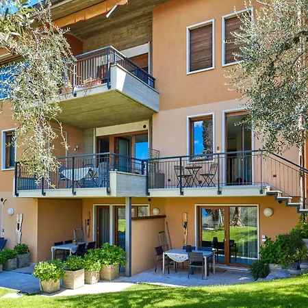 Apartment Callalillyjardin *