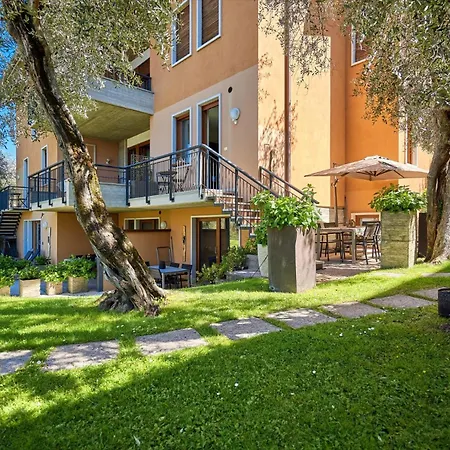 Apartment Callalillyjardin *