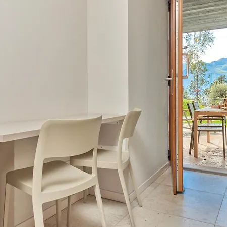 Callalillyjardin Apartment Malcesine