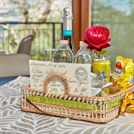 Callalillyjardin * Мальчезине