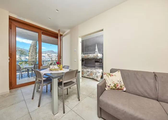 Callalillyjardin Apartamento Malcesine