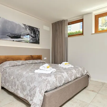 Callalillyjardin Apartman