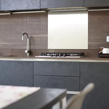 Callalillyjardin Apartman